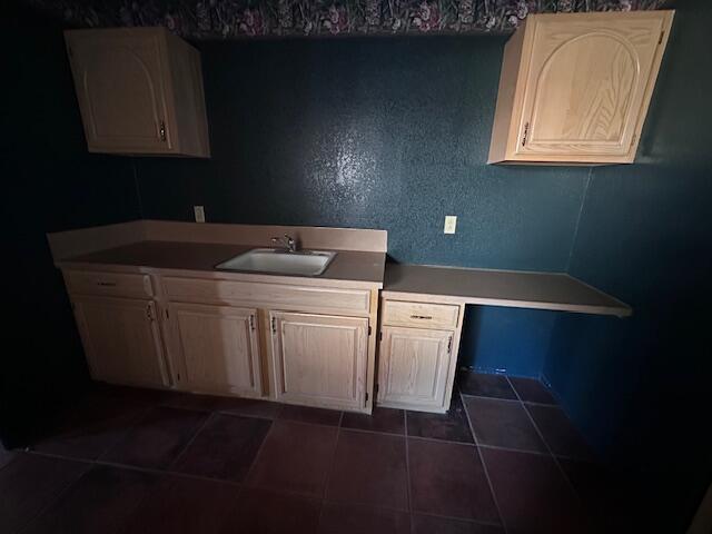 4610 91st Street Lubbock, TX 79424 - Photo 19 of 26 a utility room with dryer and washer