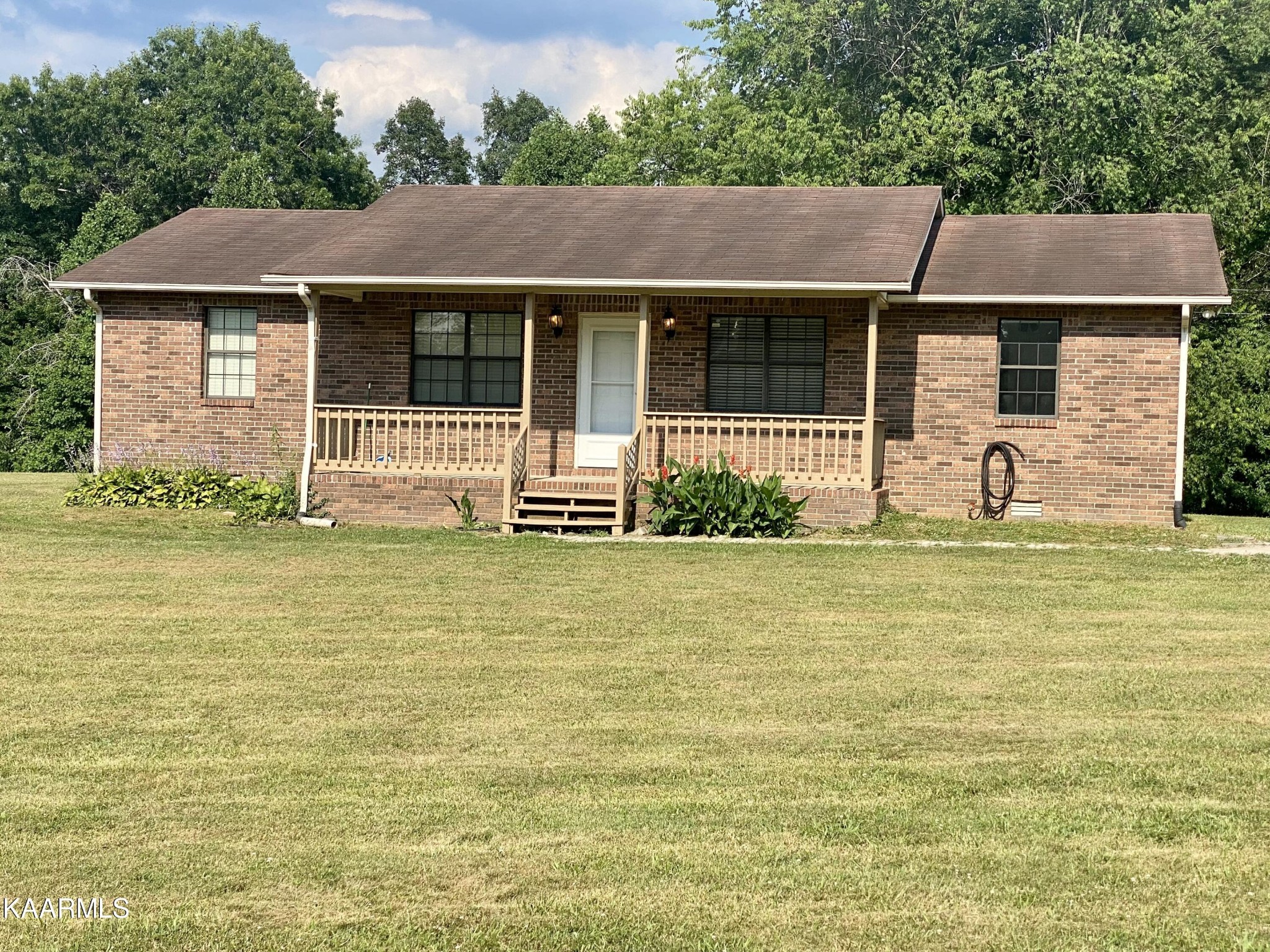 330 Finley Road Crossville, TN 38571 - Photo 5 of 18 Gallery Image 5