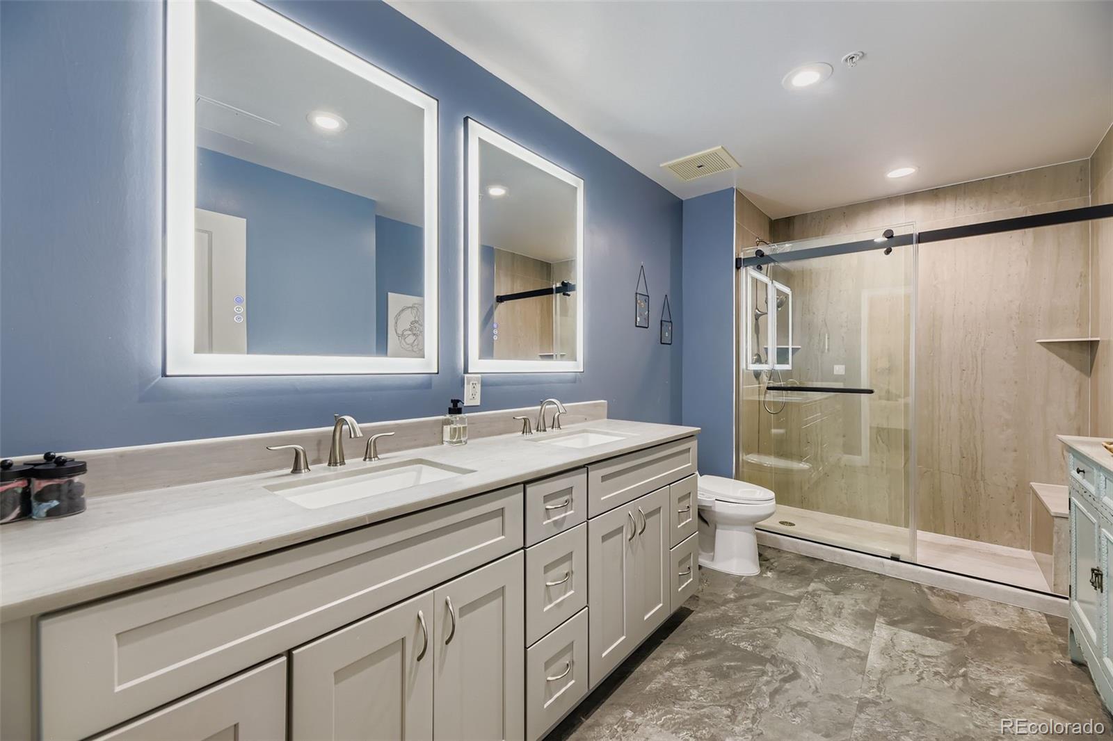 925 Lincoln Street, Unit 12CS Denver, CO 80203 - Photo 17 of 48