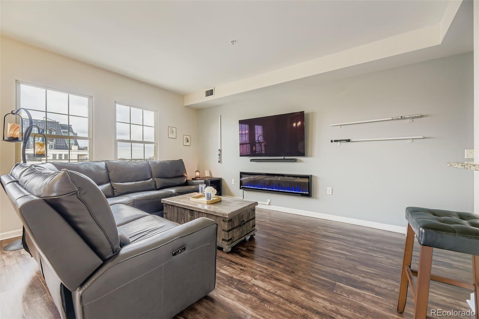 925 Lincoln Street, Unit 12CS Denver, CO 80203 - Photo 7 of 48