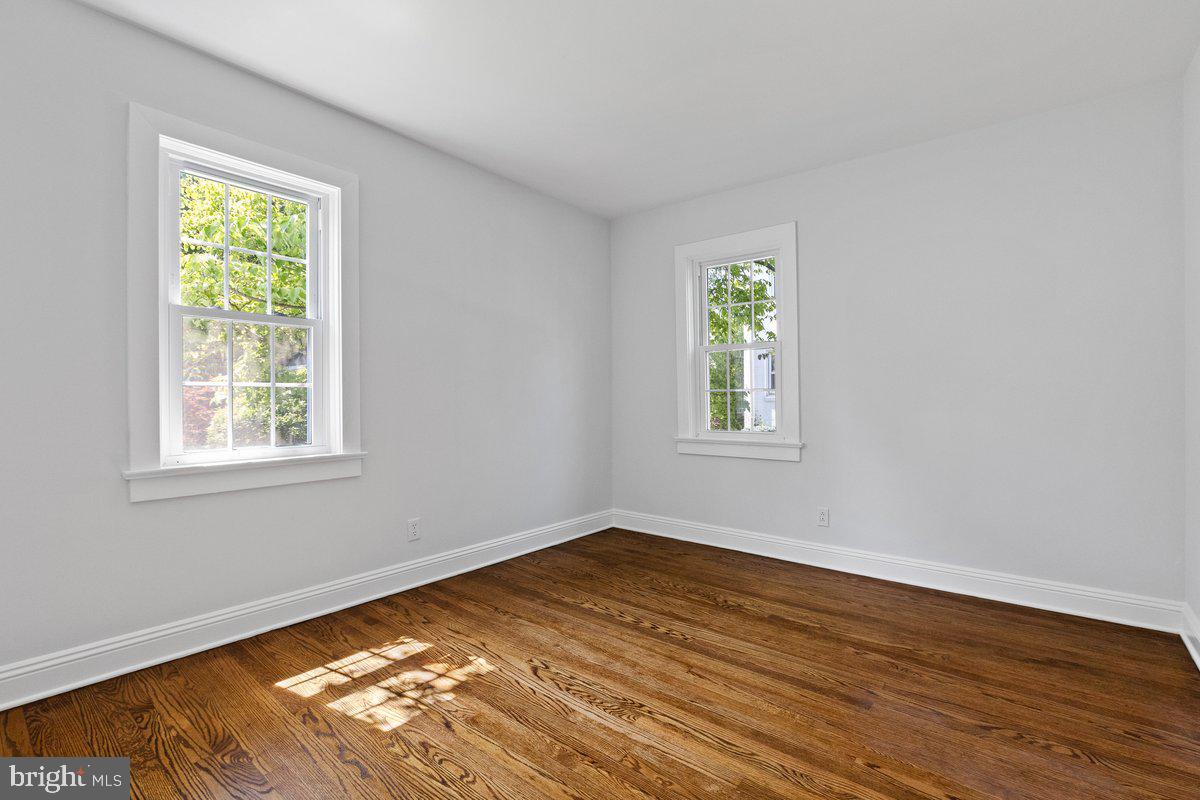 122 Linden Lane Princeton, NJ 08540 - Photo 13 of 19 a view of empty room with window