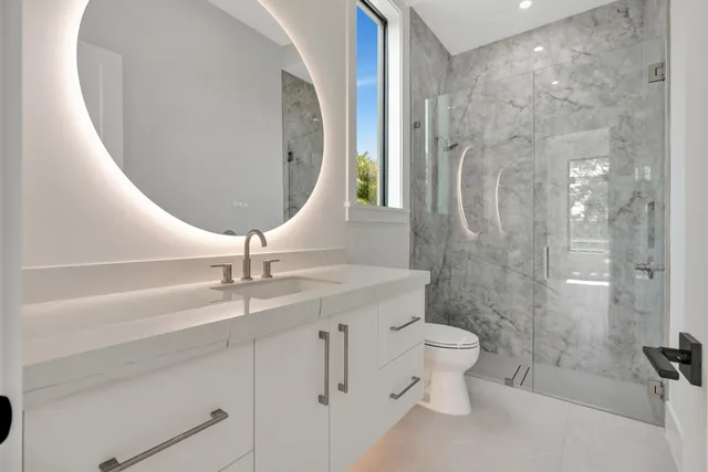 $105,000 | 416 South Lake Drive, Lantana, FL 33462