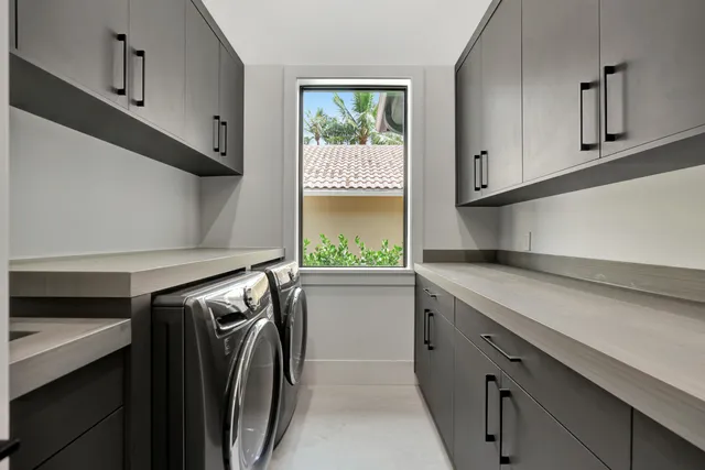 $105,000 | 416 South Lake Drive, Lantana, FL 33462