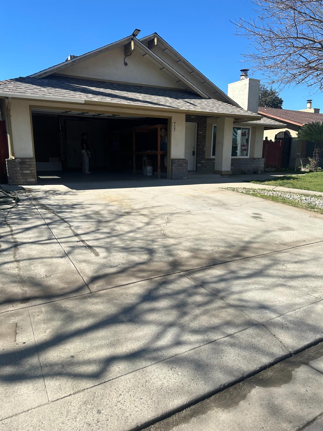 305 Boone Way Modesto, CA 95351 - Photo 2 of 23