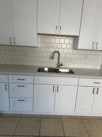 $390,900 | 305 Boone Way, Modesto, CA 95351