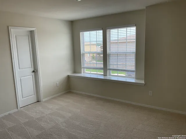$1,950 | 10606 Rayburn Landing, San Antonio, TX 78252