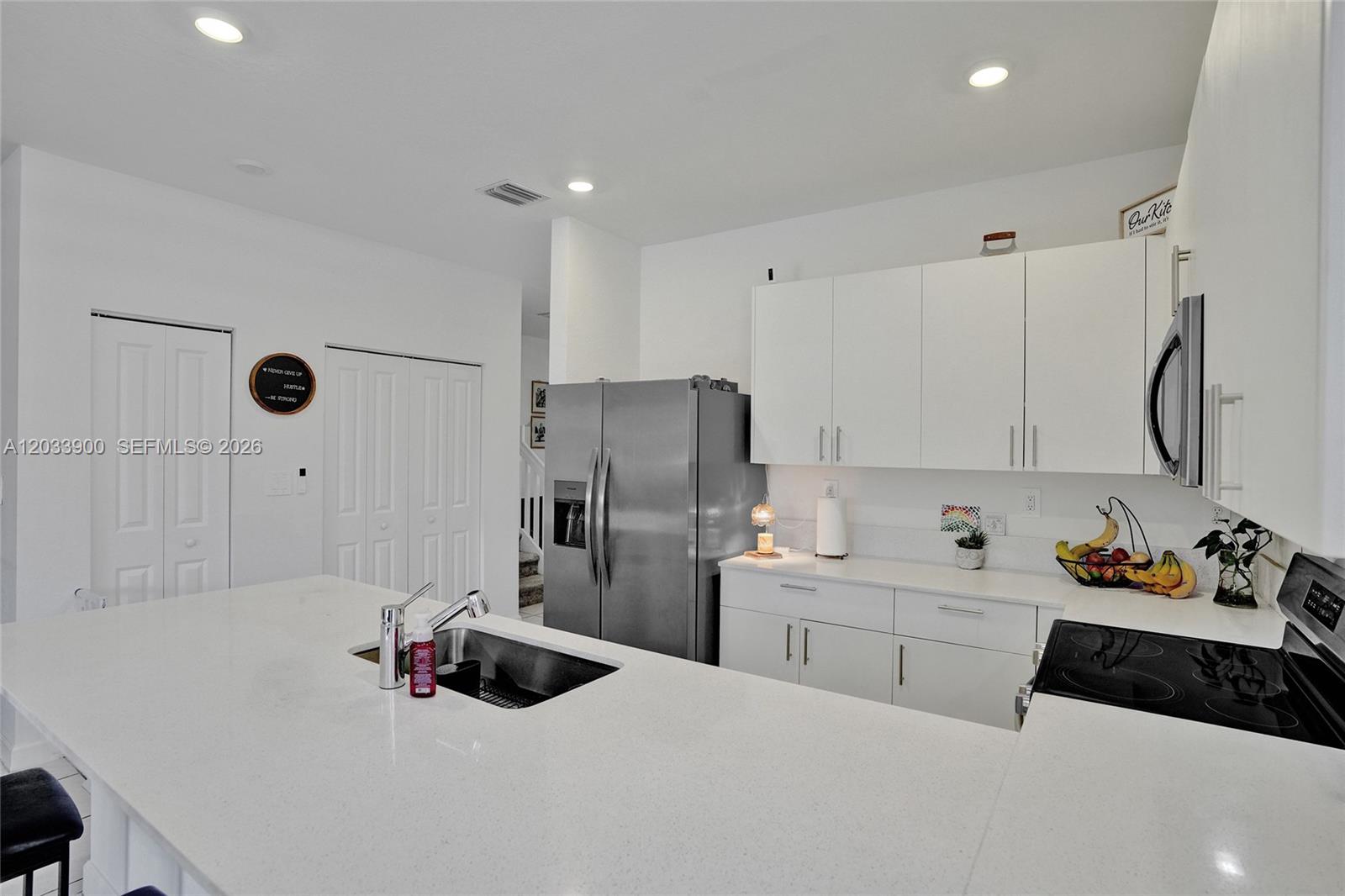 24280 Southwest 128th Avenue Homestead, FL 33032 - Photo 8 of 26