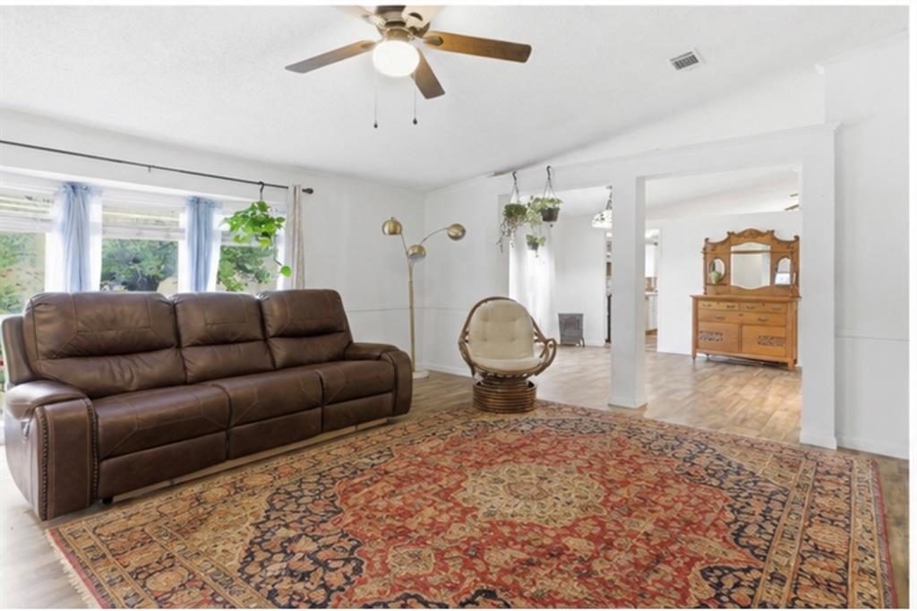 134 Private Road 4523 Decatur, TX 76234 - Photo 12 of 34 Move in ready!