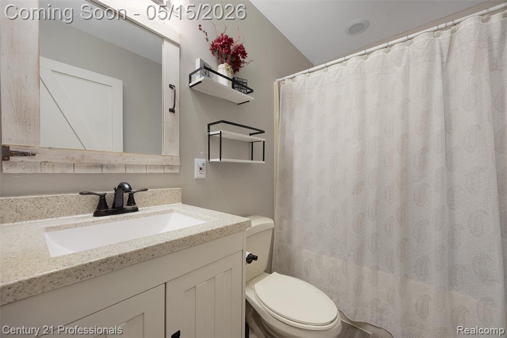 1764 Wooley Road Oxford, MI 48371 - Photo 20 of 32 Gallery Image 20
