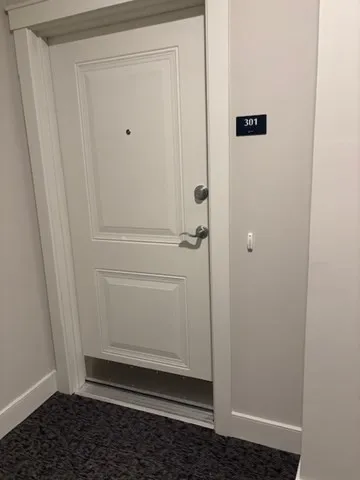 a view of utility room