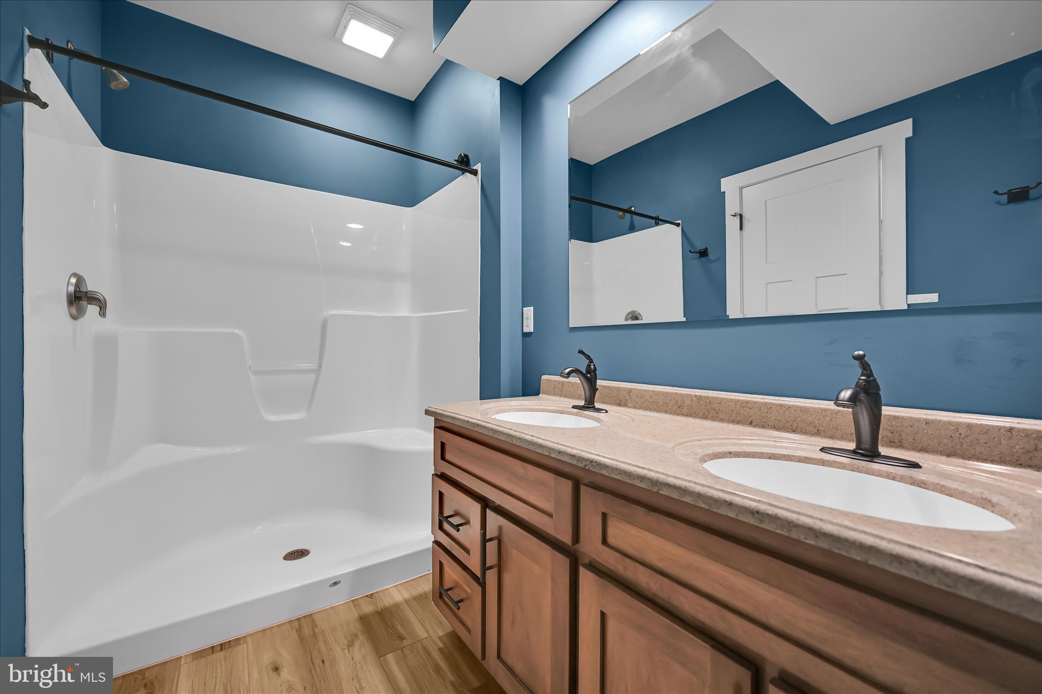 110 Fox Road Palmyra, PA 17078 - Photo 51 of 61 Bathroom