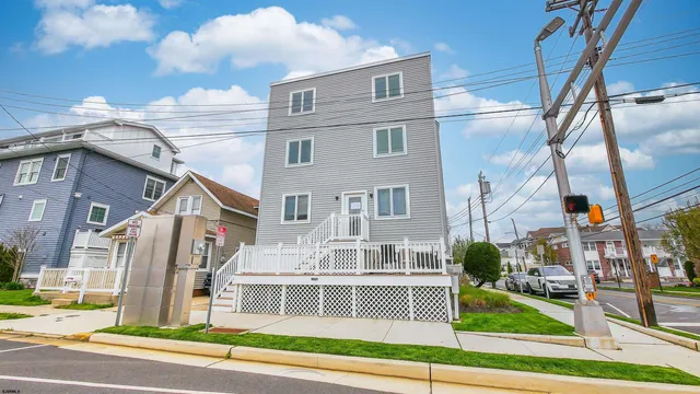 $1,500 | 9801 Ventnor Avenue, Unit C2, Margate City, NJ 08402