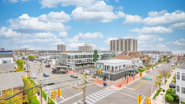 $1,500 | 9801 Ventnor Avenue, Unit C2, Margate City, NJ 08402