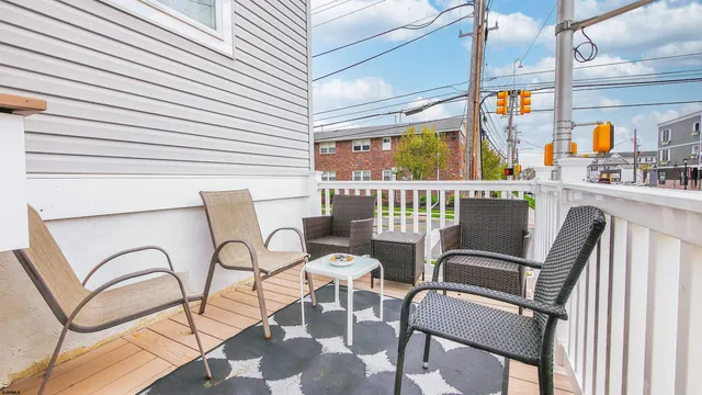 $1,500 | 9801 Ventnor Avenue, Unit C2, Margate City, NJ 08402