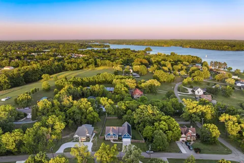 a view of a lake with houses