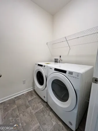 $295,000 | 100 Alton Tucker Sr. Boulevard, Bonaire, GA 31005