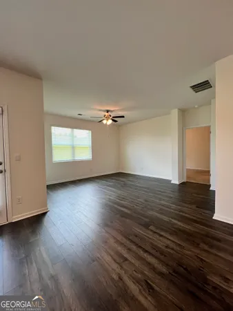 $295,000 | 100 Alton Tucker Sr. Boulevard, Bonaire, GA 31005