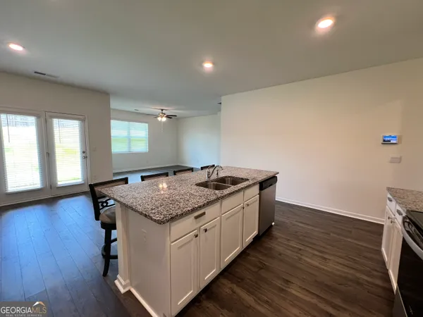 $295,000 | 100 Alton Tucker Sr. Boulevard, Bonaire, GA 31005