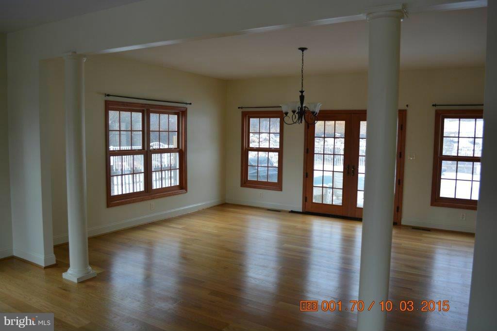 5105 Smith Road Rohrersville, MD 21779 - Photo 11 of 26 Dining Room