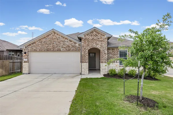 $2,250 | 20120 Andrew Johnson Drive, Manor, TX 78653