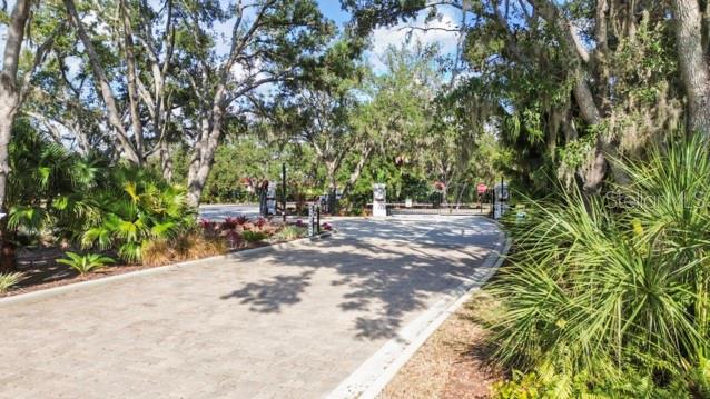 7657 Ridgelake Circle Bradenton, FL 34203 - Photo 49 of 57