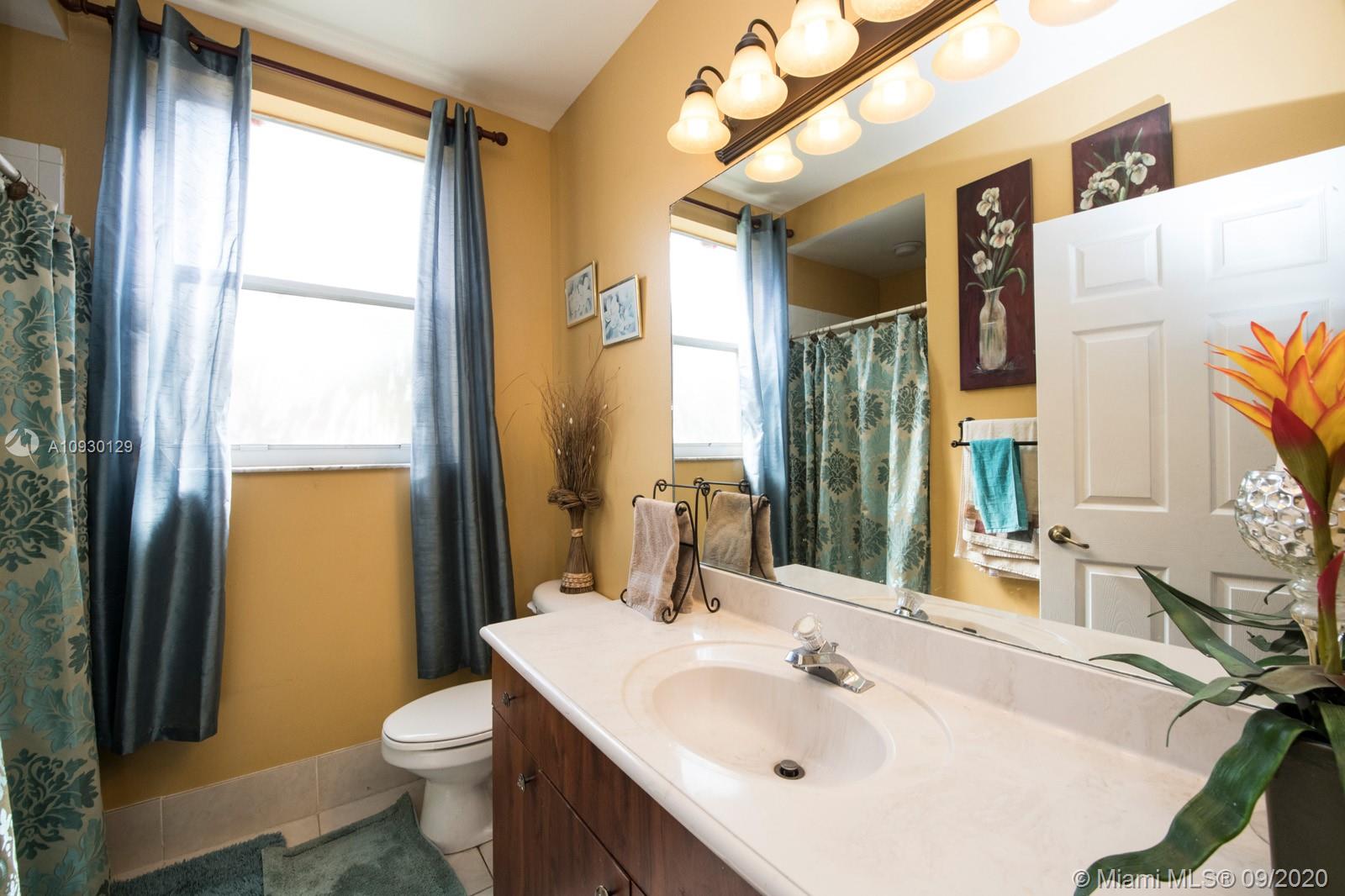 2604 Southwest 135th Avenue Miramar, FL 33027 - Photo 34 of 63