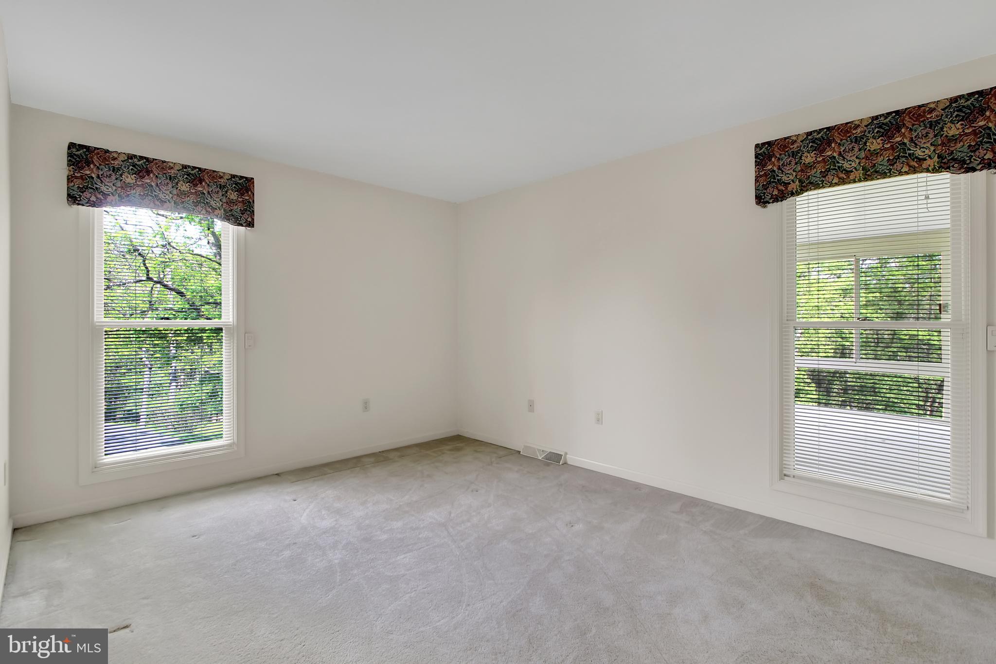 3693 Cimmeron Road York, PA 17402 - Photo 15 of 36 Gallery Image 15