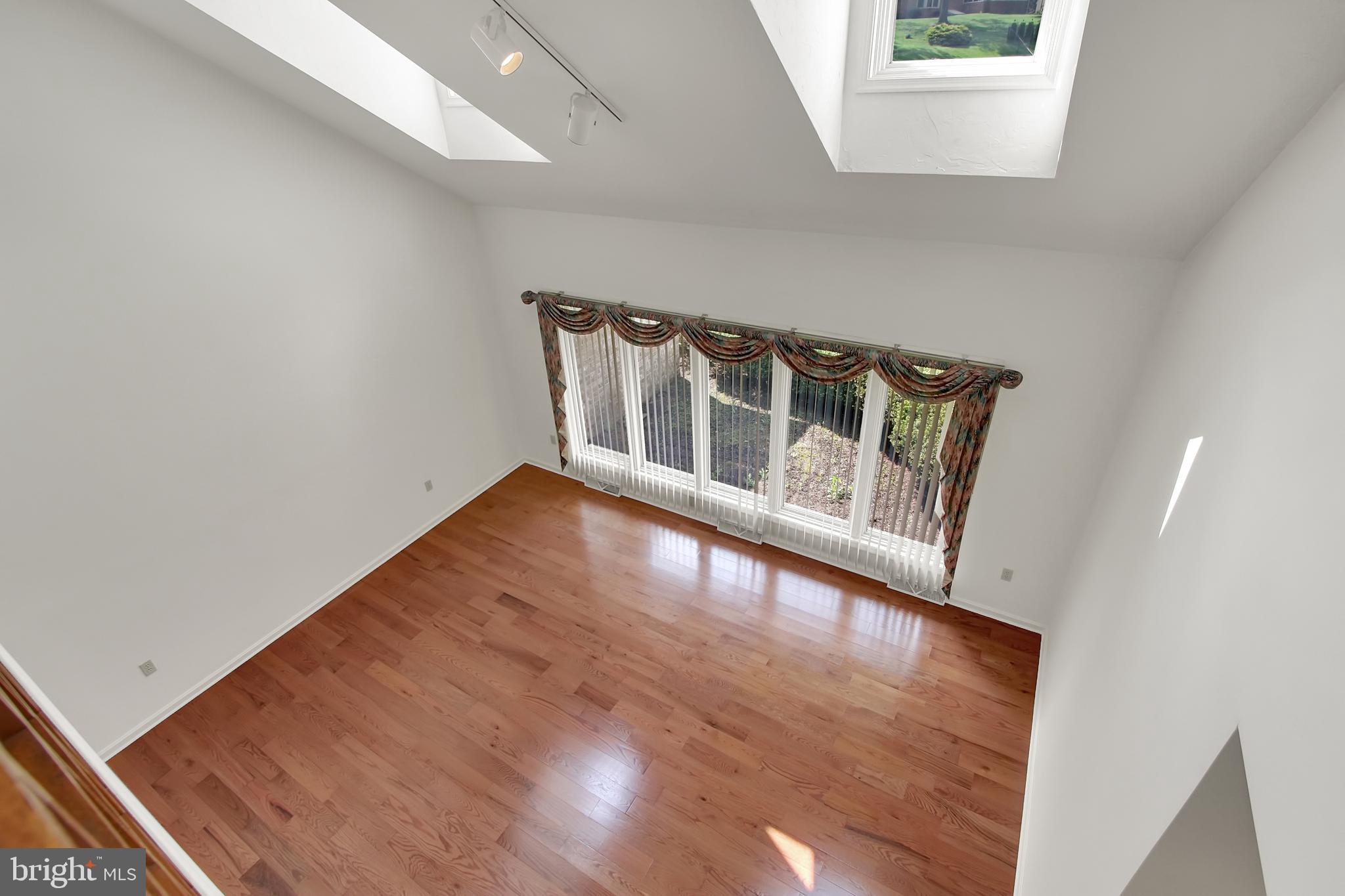 3693 Cimmeron Road York, PA 17402 - Photo 17 of 36 Gallery Image 17