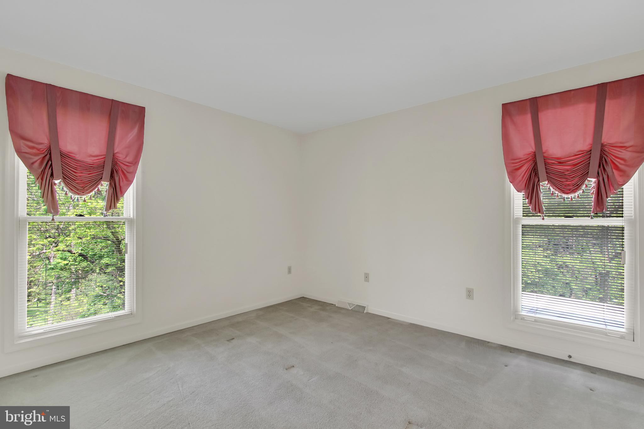 3693 Cimmeron Road York, PA 17402 - Photo 22 of 36 Gallery Image 22