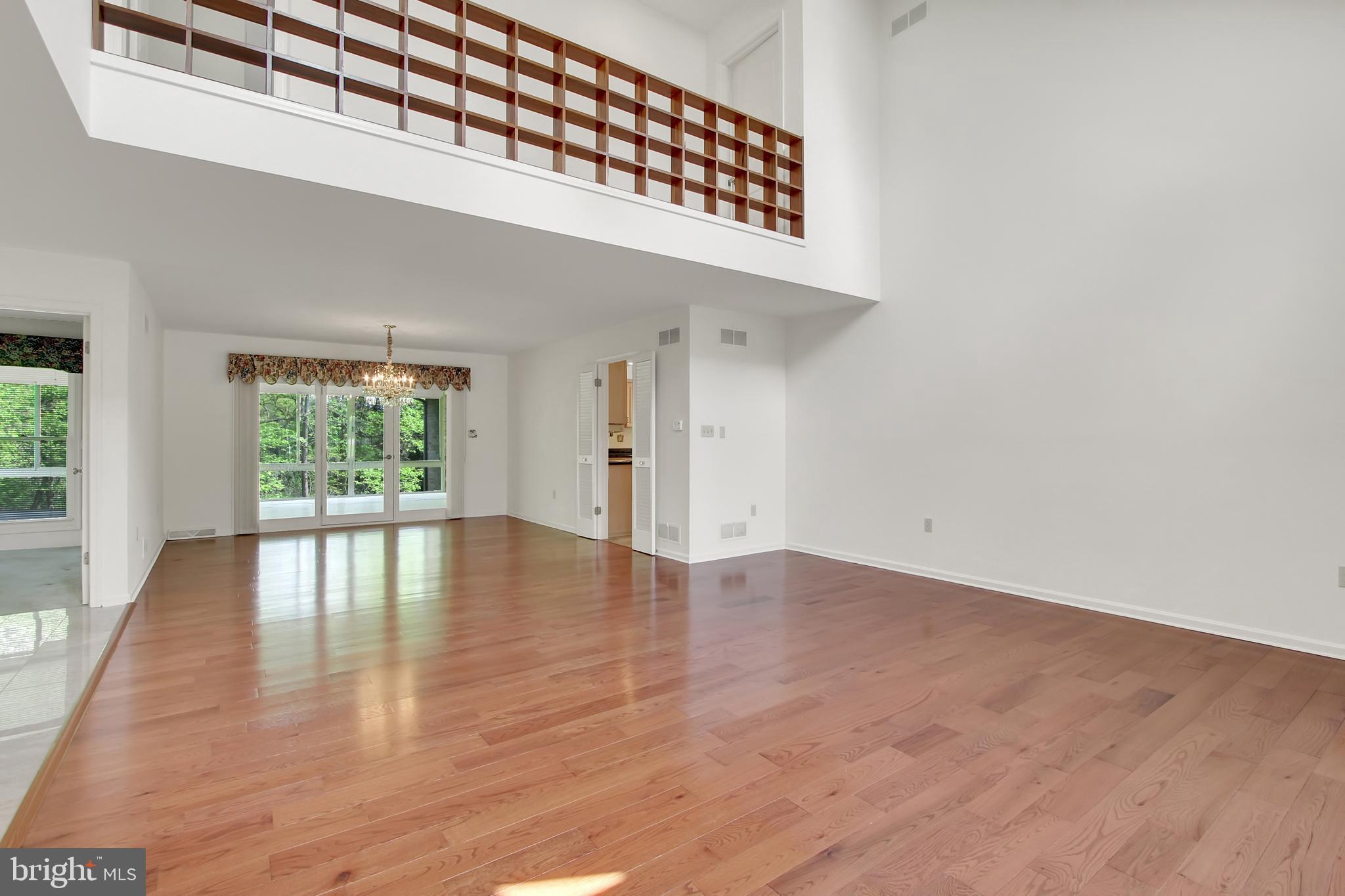 3693 Cimmeron Road York, PA 17402 - Photo 4 of 36 Gallery Image 4