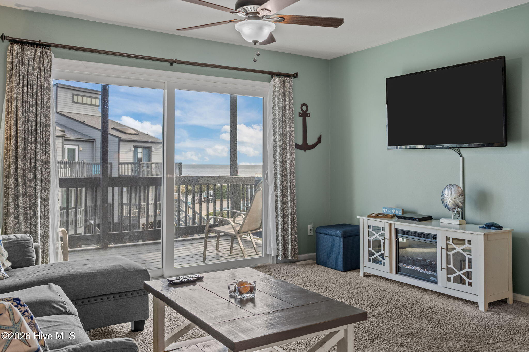 1928 New River Inlet Road, Unit 214 North Topsail Beach, NC 28460 - Photo 15 of 50 Living Area
