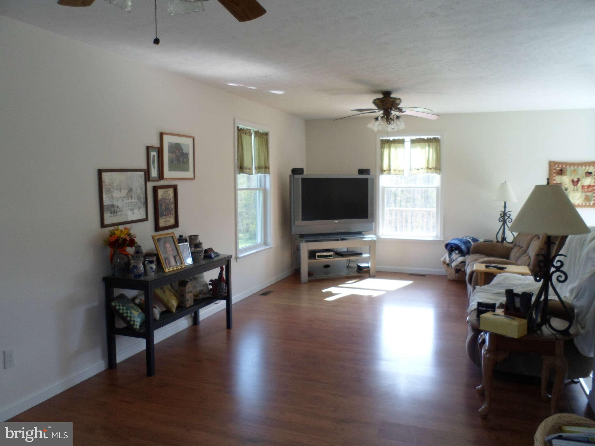4527 Conowingo Road Darlington, MD 21034 - Photo 16 of 28 Living Room
