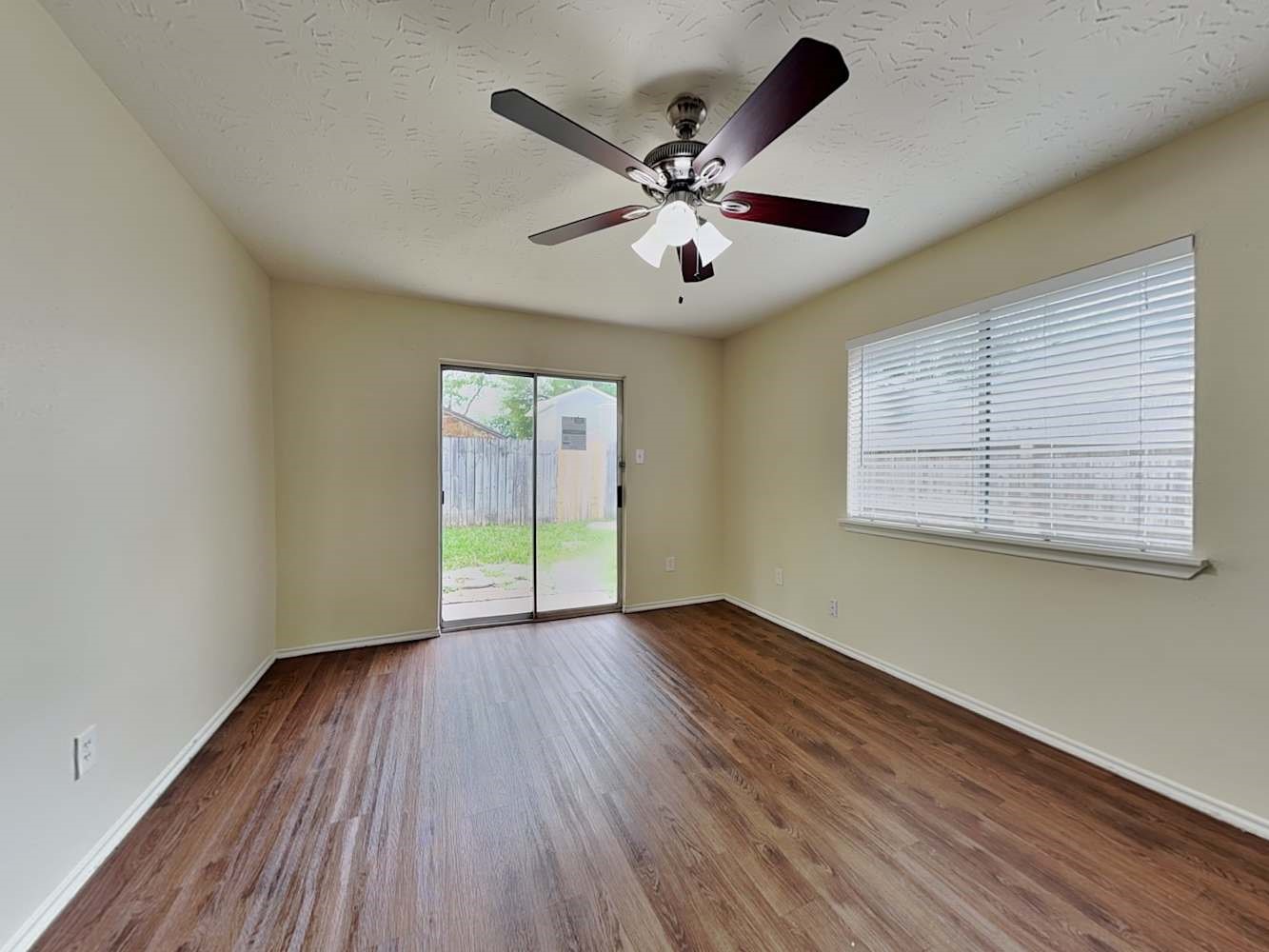 3902 Mattingham Drive Houston, TX 77066 - Photo 13 of 16
