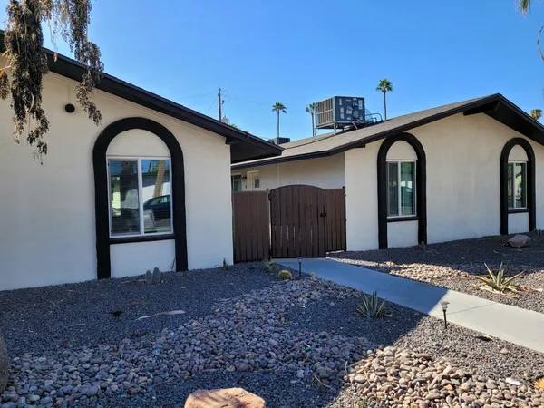 $1,450 | 6713 East Cheery Lynn Road, Unit 2, Scottsdale, AZ 85251