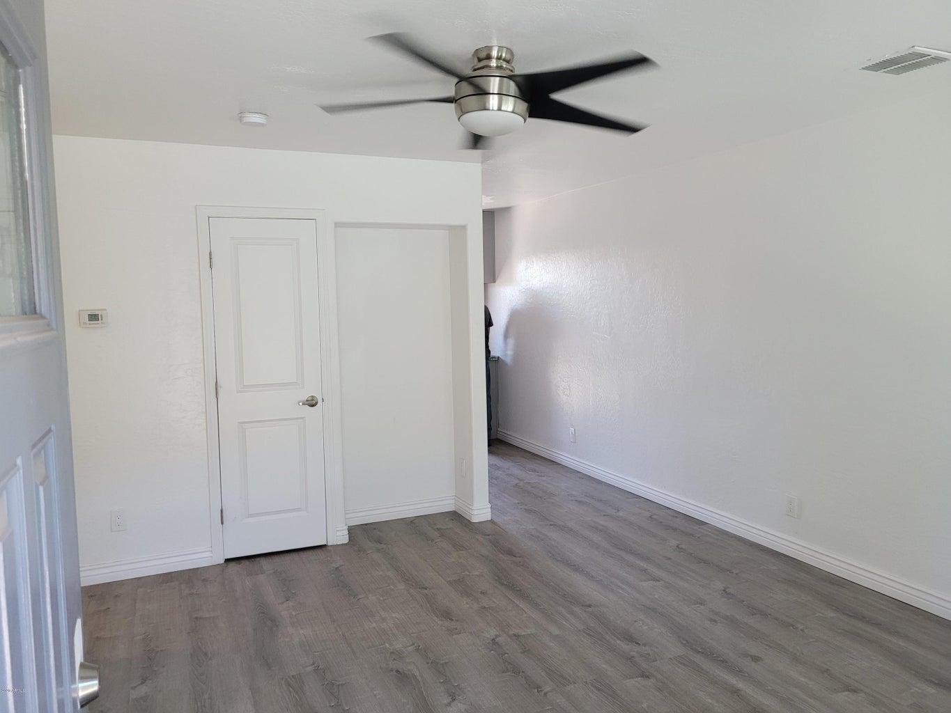 6713 East Cheery Lynn Road, Unit 2 Scottsdale, AZ 85251 - Photo 3 of 8 a view of an empty room