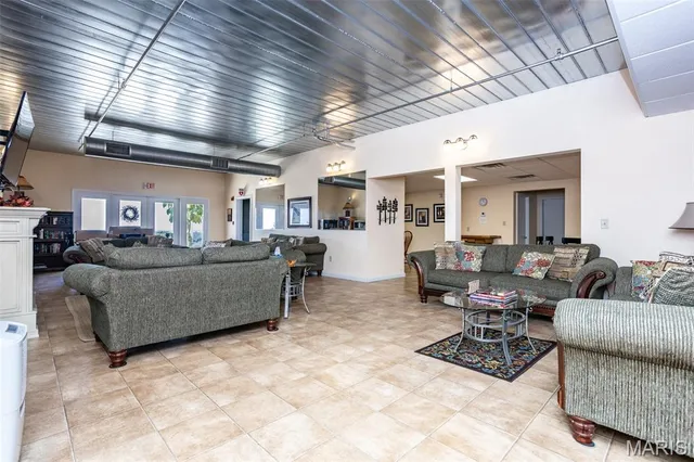 $245,000 | 401 Timber Ridge Drive, Unit 24, Grafton, IL 62037