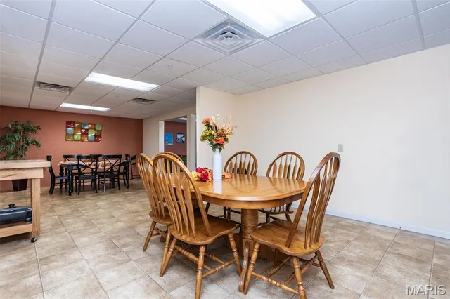 $245,000 | 401 Timber Ridge Drive, Unit 24, Grafton, IL 62037