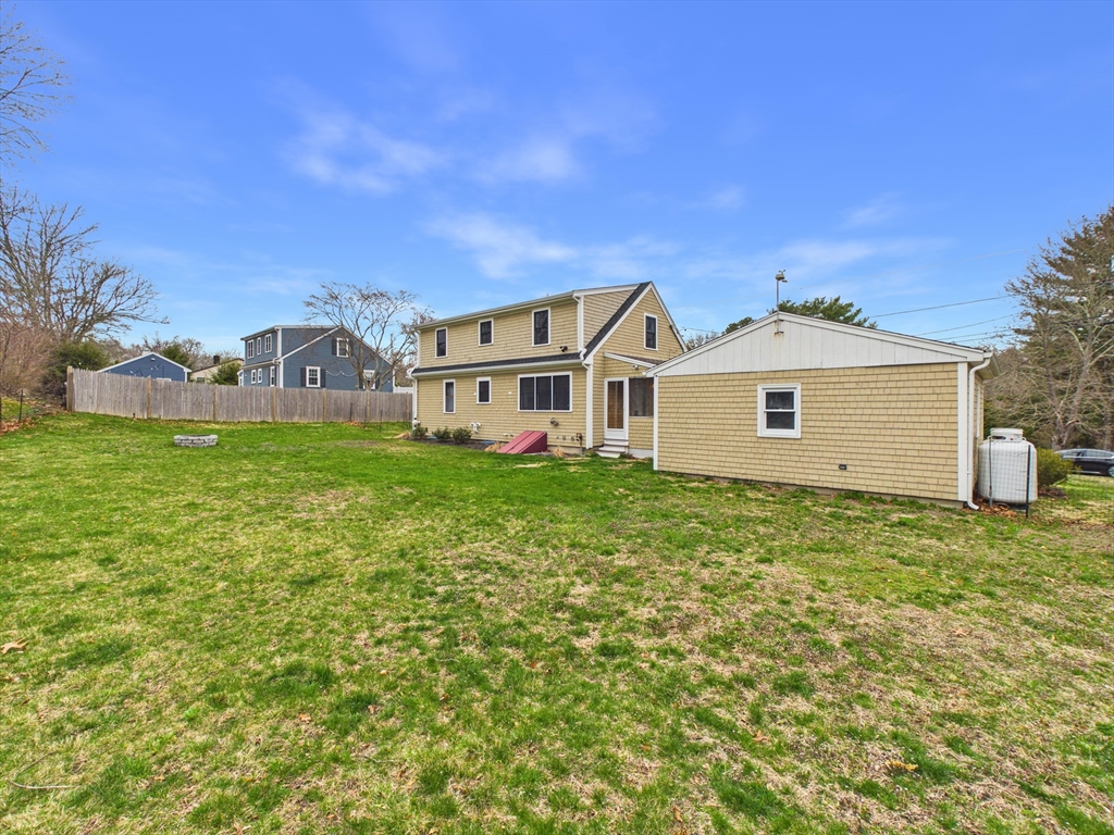 18 Shaker Road Dartmouth, MA 02747 - Photo 29 of 33 Gallery Image 29