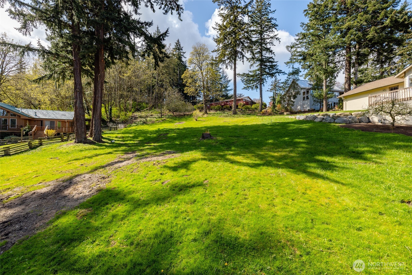 4014 Mitchell Drive Anacortes, WA 98221 - Photo 7 of 10