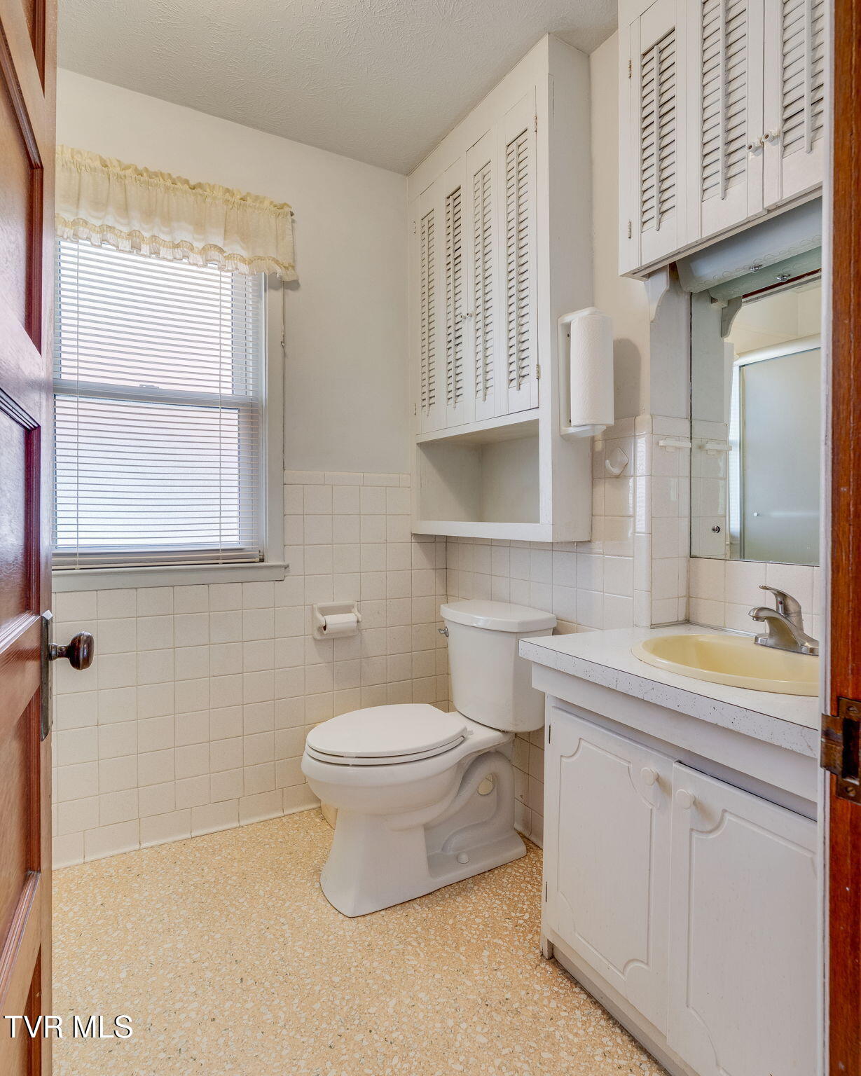 2716 Linden Road Kingsport, TN 37664 - Photo 15 of 30 015