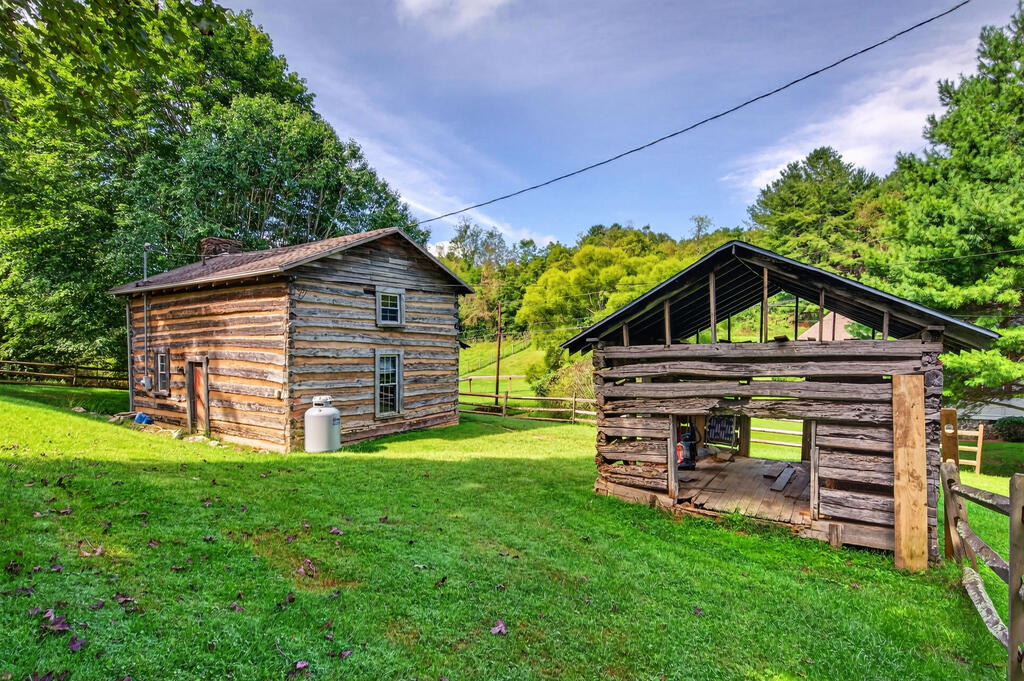 765 Waterwheel Road Galax, VA 24333 - Photo 123 of 148 Gallery Image 123