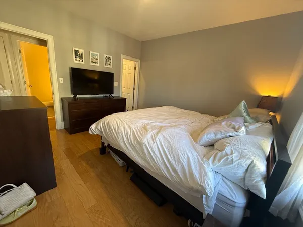 $4,700 | 119 Dorchester Street, Unit 10, Boston, MA 02127