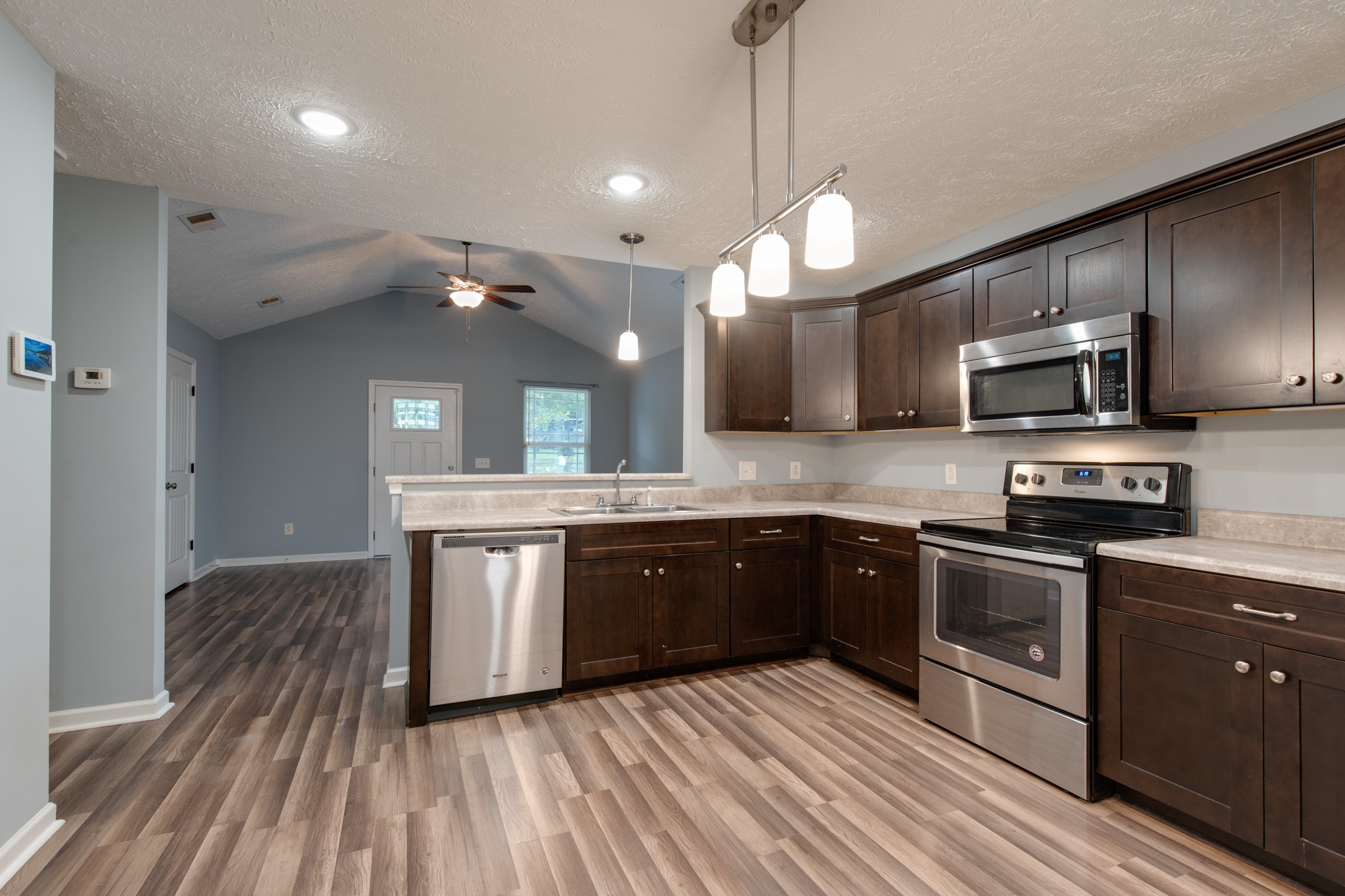 1610 Mantlo Street Springfield, TN 37172 - Photo 9 of 38 Gallery Image 9