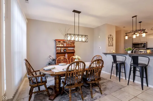 $339,900 | 11260 Fonthill Drive, Indianapolis, IN 46236