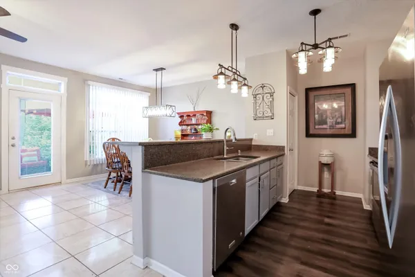 $339,900 | 11260 Fonthill Drive, Indianapolis, IN 46236
