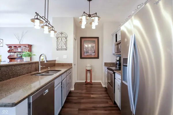 $339,900 | 11260 Fonthill Drive, Indianapolis, IN 46236