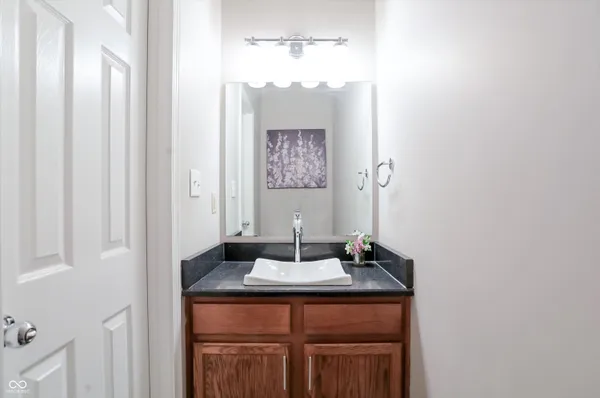 $339,900 | 11260 Fonthill Drive, Indianapolis, IN 46236