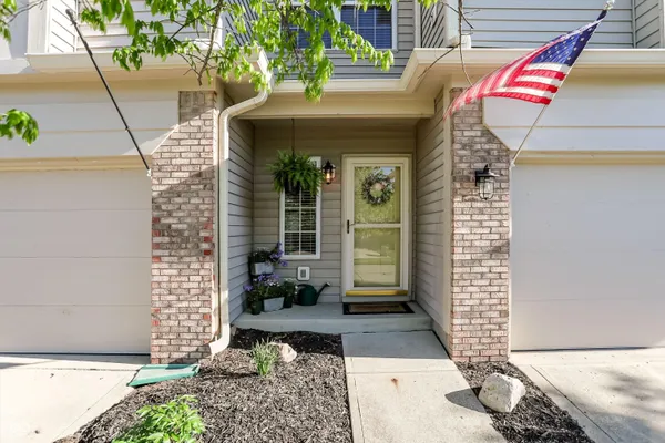 $339,900 | 11260 Fonthill Drive, Indianapolis, IN 46236