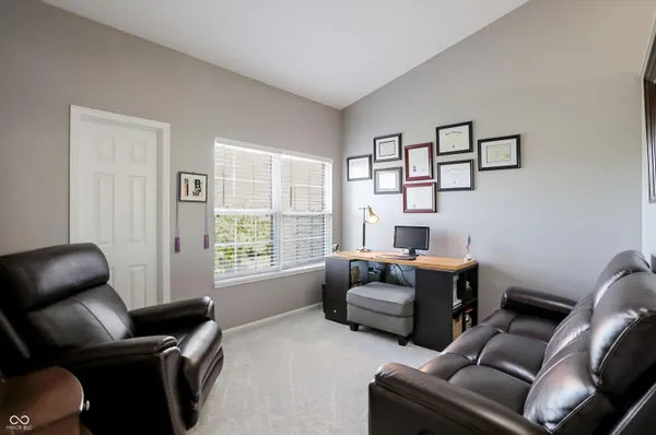 $339,900 | 11260 Fonthill Drive, Indianapolis, IN 46236