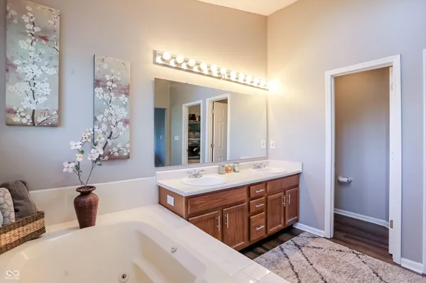 $339,900 | 11260 Fonthill Drive, Indianapolis, IN 46236